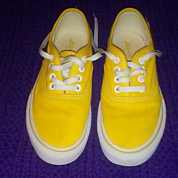 yellow levi shoes